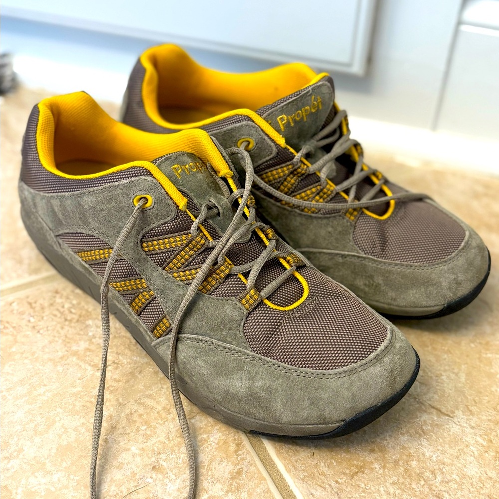 PROPET "Leila" Taupe Suede / Mesh Fabric‎ Walking Athletic Shoes W0613 Size 11